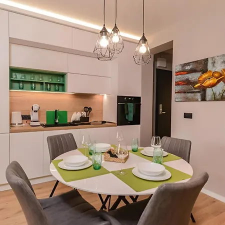 Urban Eden - Lux&style, 2-bedroom, 2-bathroom Apartman Szófia