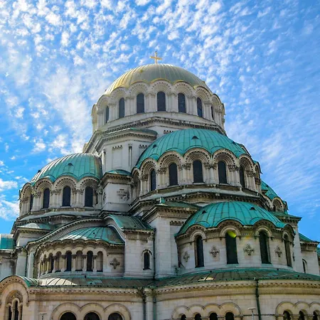 Апартамент Urban Eden - Lux & Style, 2-bedroom, 2-bathroom София