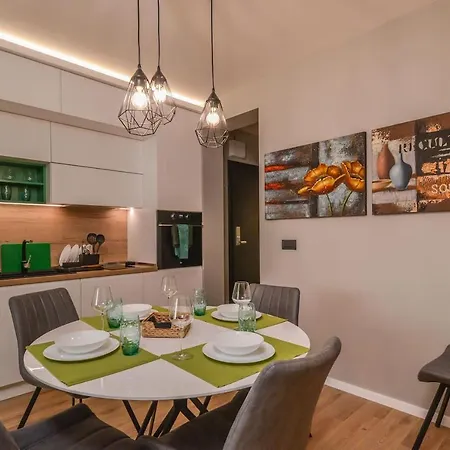 Апартаменты Urban Eden - Lux & Style, 2-bedroom, 2-bathroom