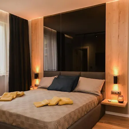 Urban Eden - Lux & Style, 2-bedroom, 2-bathroom Апартамент София