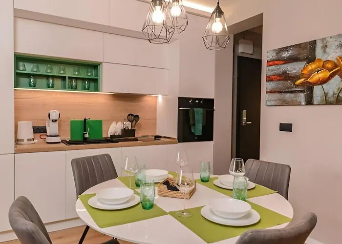 Urban Eden - Lux & Style, 2-bedroom, 2-bathroom 公寓 索菲亞