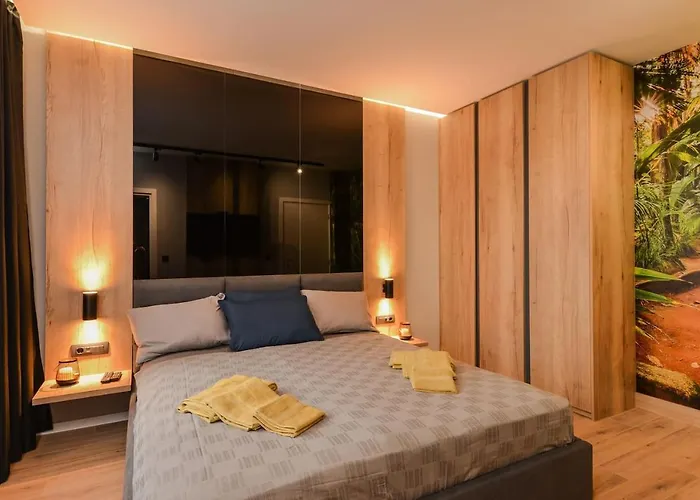 Urban Eden - Lux & Style, 2-bedroom, 2-bathroom 公寓