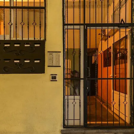 Urban Eden - Lux & Style, 2-bedroom, 2-bathroom